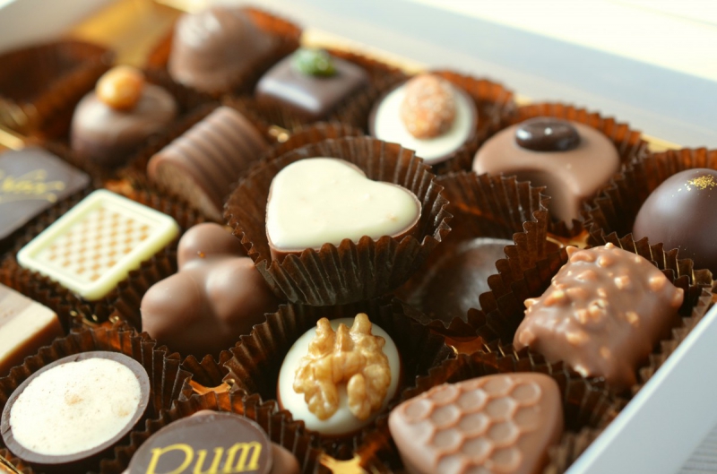 chocolaterie-BESSE SUR ISSOLE-min_chocolates_food_candy_calories_nibble_chocolate_heart-782043